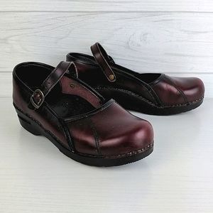 Sanita Marcelle Mary Jane Clogs Red size 39
